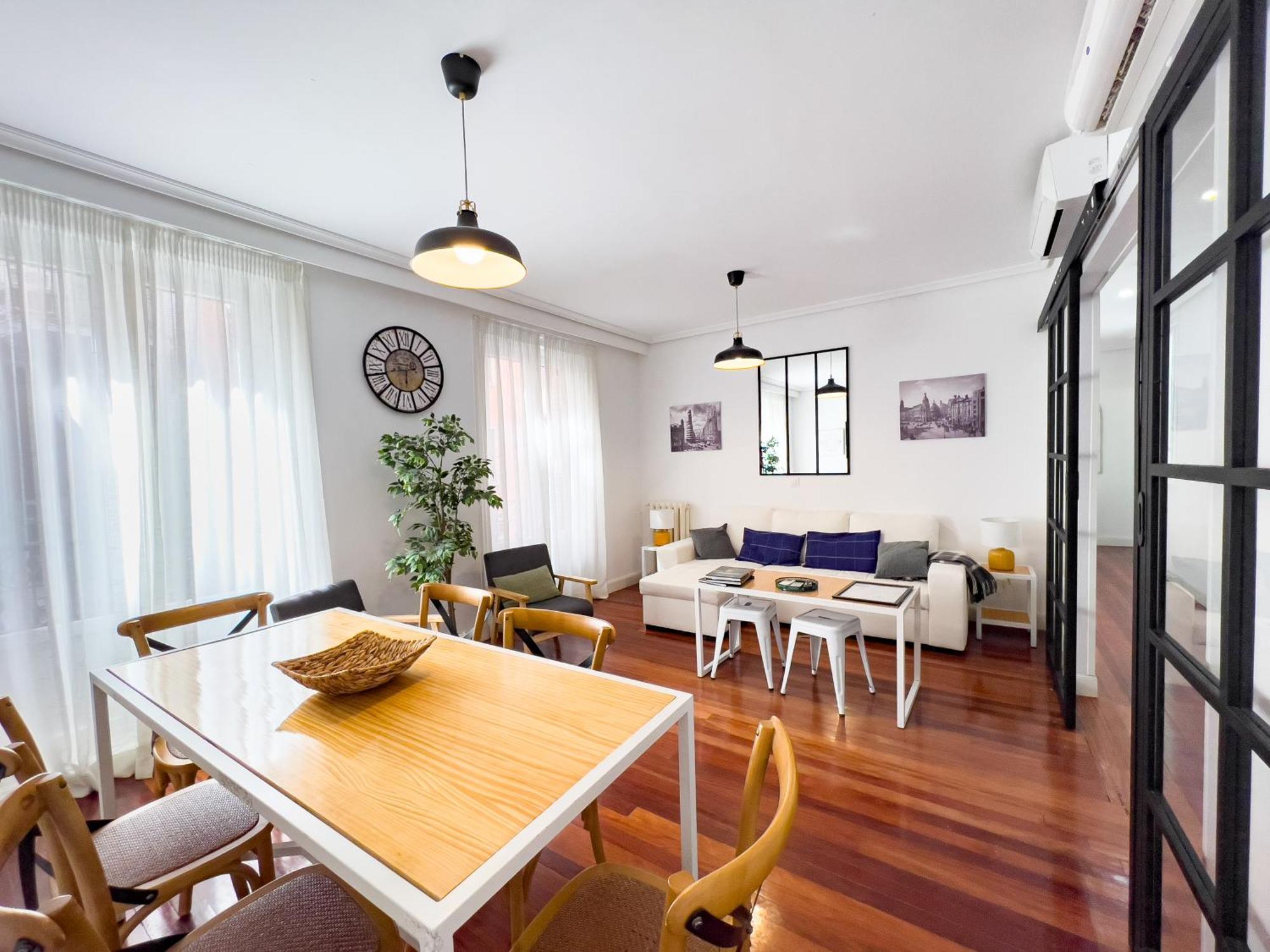 Callao Suites Madri Exterior foto